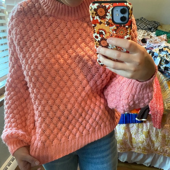 H&M Textured Pink Sweater - Picture 3 of 5